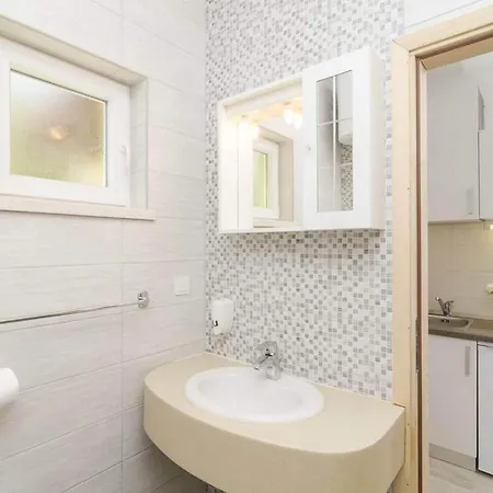 Apartamento Matu Ko Mljet - One Bedroom With Balcony And Sea View *