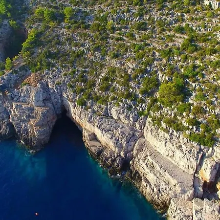 Apartament Matu Ko Mljet - One Bedroom With Balcony And Sea View