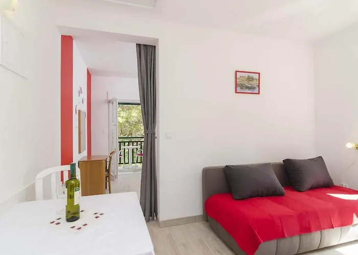 아파트 Matu Ko Mljet - One Bedroom With Balcony And Sea View 사플루나라