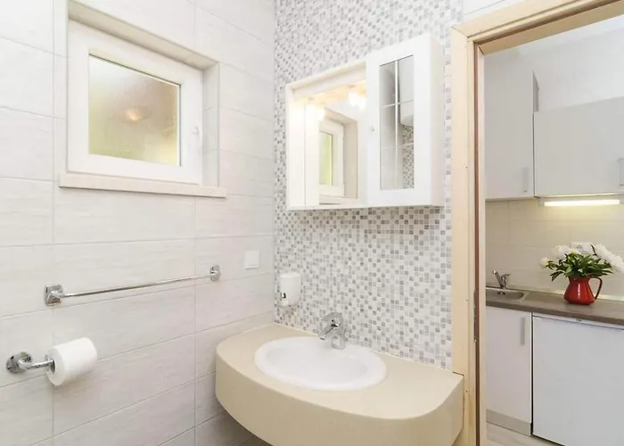 아파트 Matu Ko Mljet - One Bedroom With Balcony And Sea View *